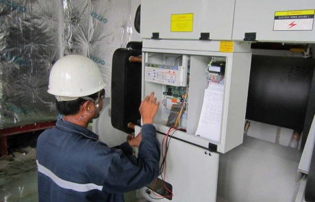 งานติดตั้งระบบปรับอากาศและระบายอากาศภายในโรงงาน BMTP